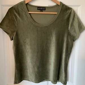 Almost famous velvet short sleeve shirt